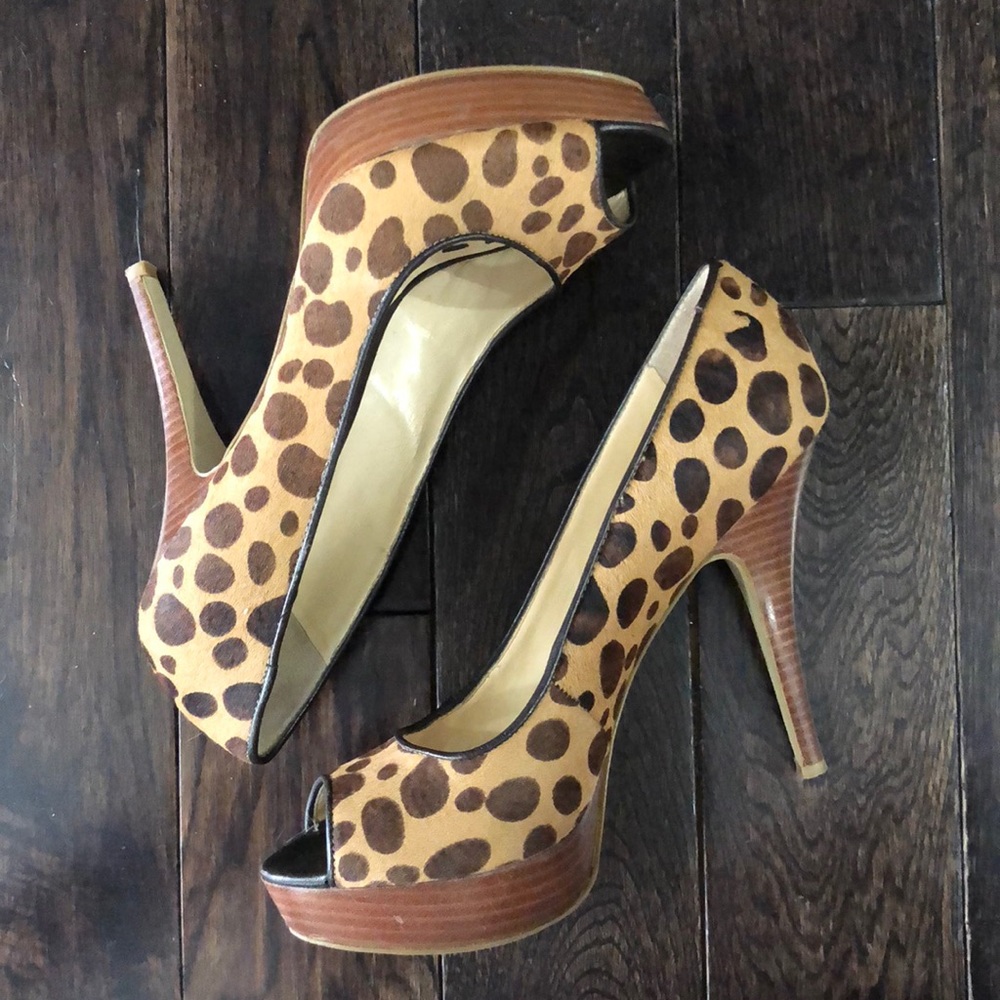 Enzo Angiolini printed pumps